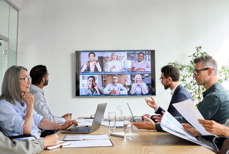 Business meeting including virtual attendees